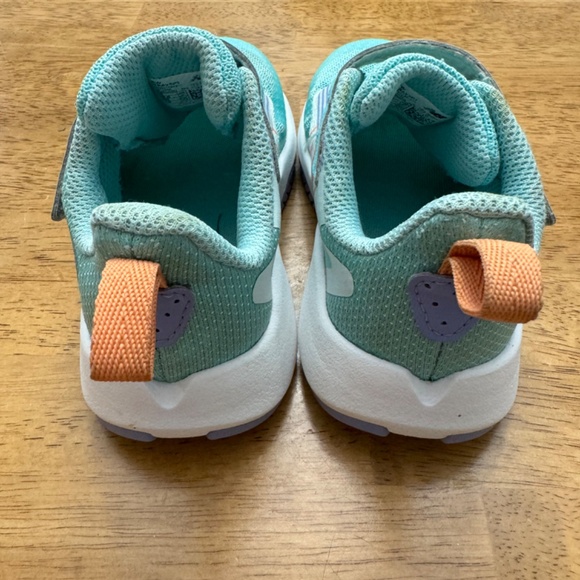 New Balance Toddler Girl’s Shoes- 9XW - Picture 4 of 6